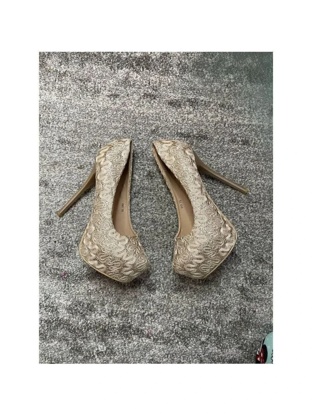 Women's Lace Heels Size 7.5